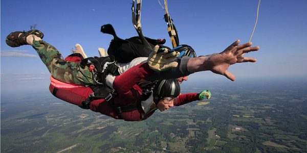 things to know before skydiving